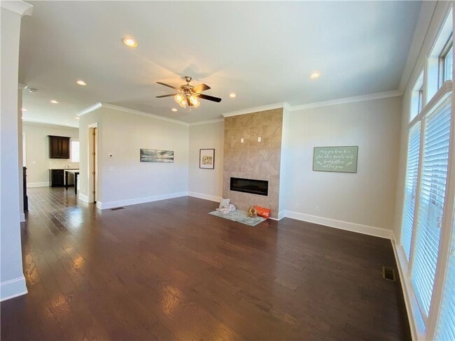Building Photo - 2480 Scarlet Maple Alley