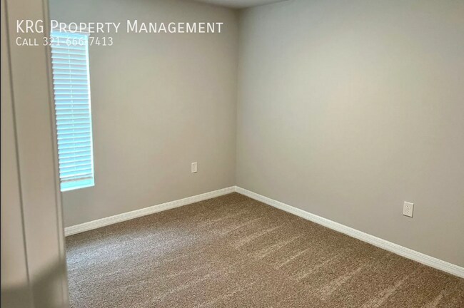 Building Photo - 3020 N Lakewood Rd