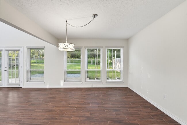 Building Photo - 14210 Briarhills Pkwy