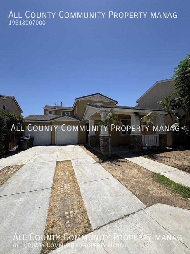 Building Photo - 3931 Palmetto Haven Ct