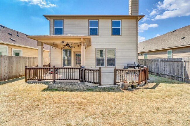 Building Photo - 900 Sawbuck Dr