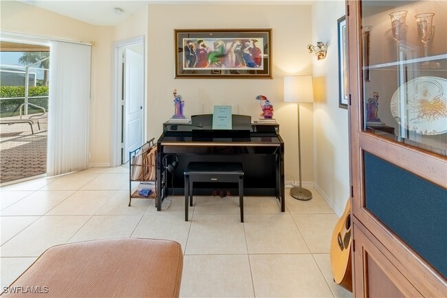 Building Photo - 458 Countryside Dr