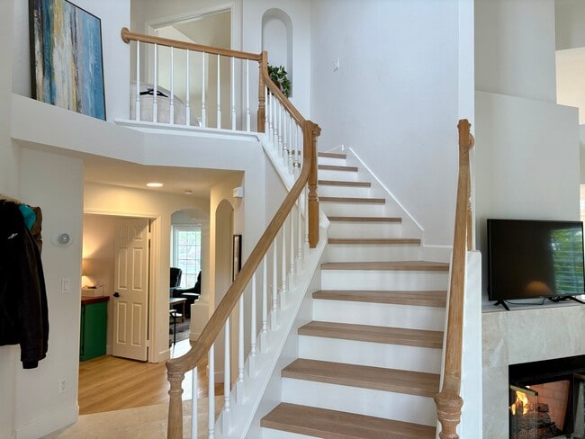 Building Photo - 5096 Nighthawk Way