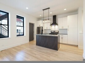 Building Photo - 1244 W Huron St