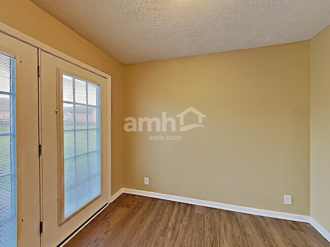 Building Photo - 4328 Pender Ct
