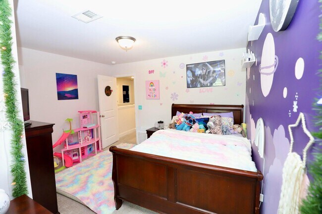 Building Photo - 835 Curlew Cir