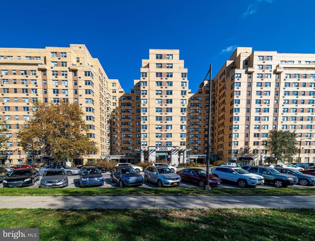 2601 Parkway Condominiums Unit 933 - 2601 Pennsylvania Ave