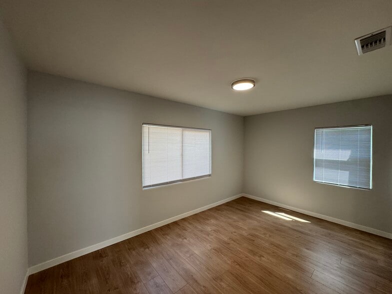 Bedroom #2 - 5943 Tujunga Ave