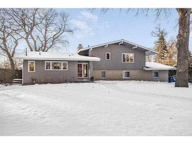 Primary Photo - 139 Otis Avenue