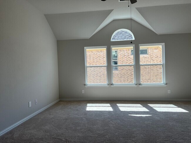 Building Photo - 3105 Rolling Hls Ln