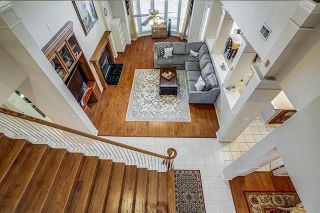 Building Photo - 2513 Seward Dr