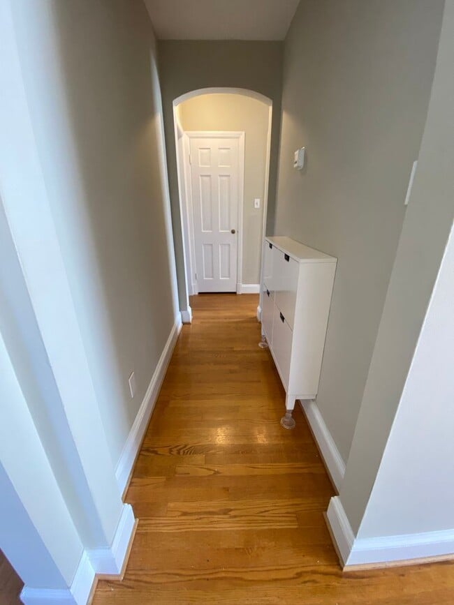 Building Photo - 3910 Cary Street Rd