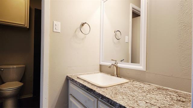 Building Photo - 13607 Flagstone Ln