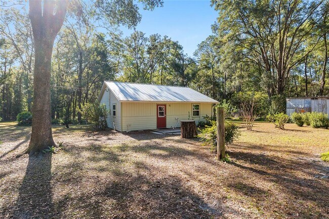 Building Photo - 18124 SW 75 Ave