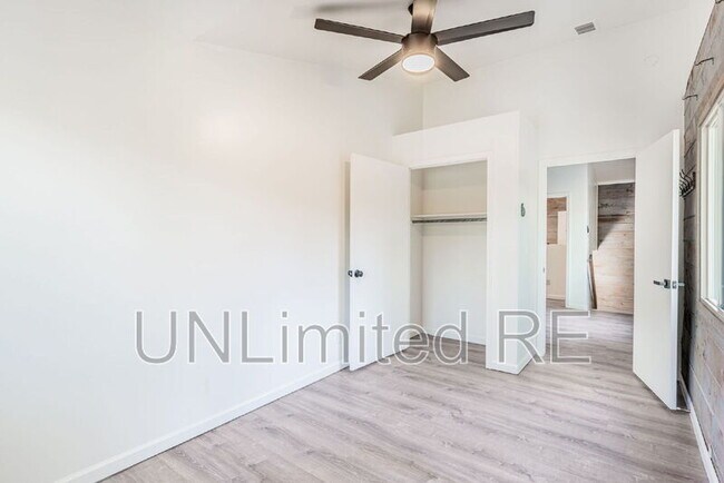 Building Photo - 4555 S Lake Mary Rd