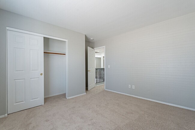 Building Photo - Stunning Two Story in Laveen!