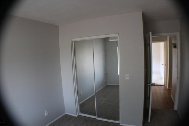 Building Photo - 8664 N 107th Dr