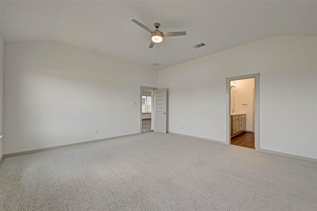 Building Photo - 28451 Hazel Trl