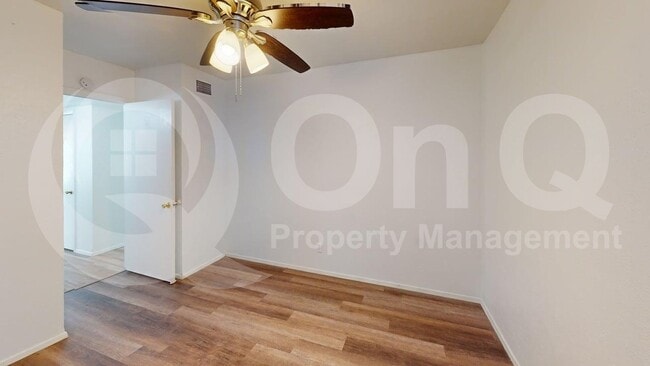 Building Photo - 410 Bryan St