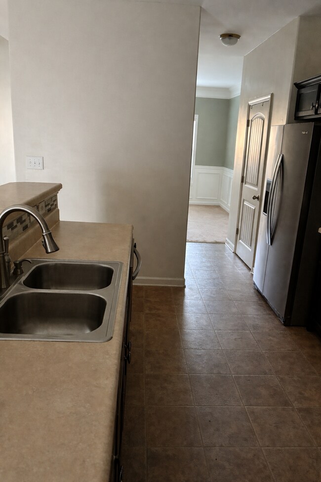 Building Photo - 118 Great Oak Way