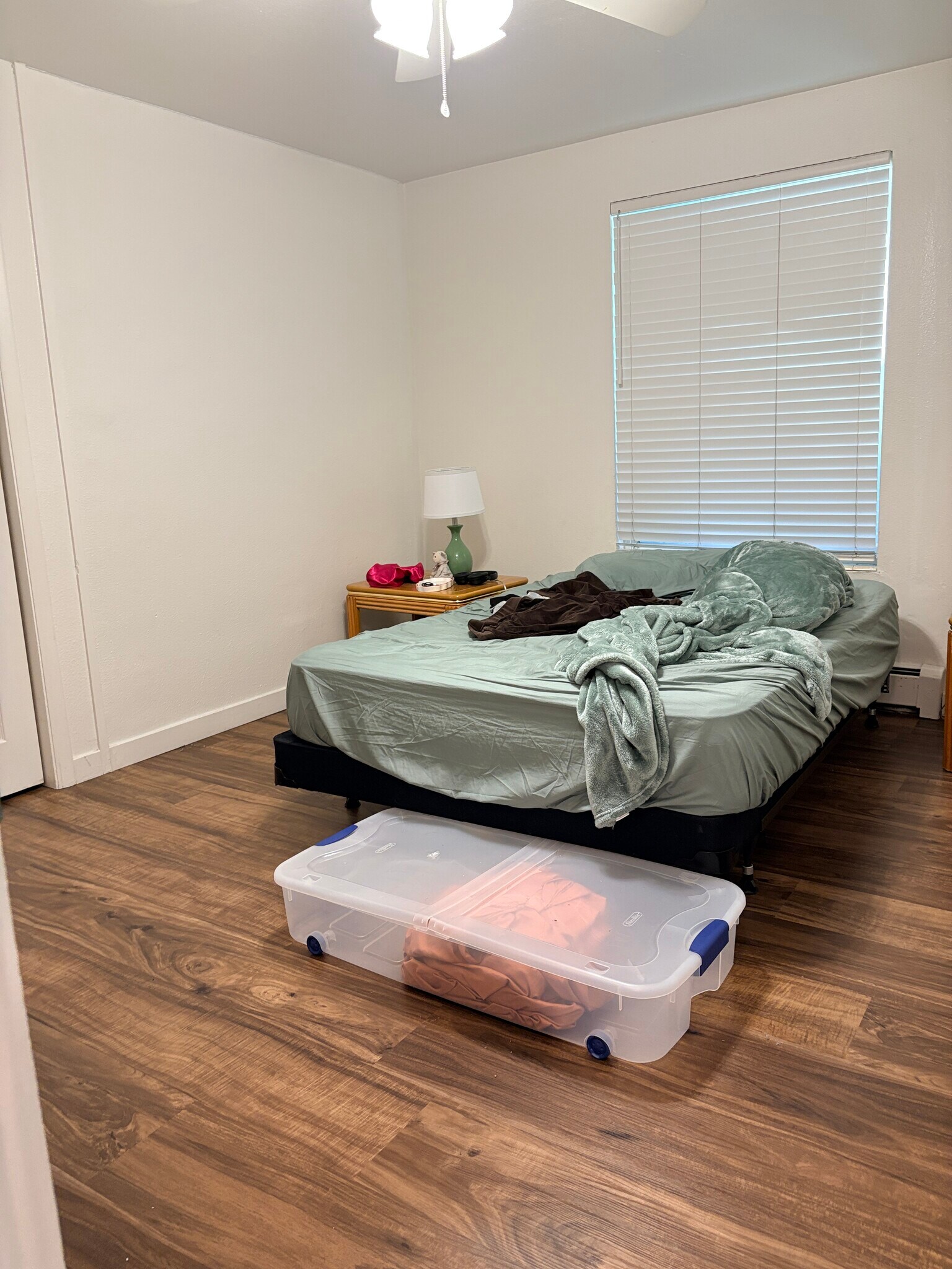 Bedroom - 375 W 550 N