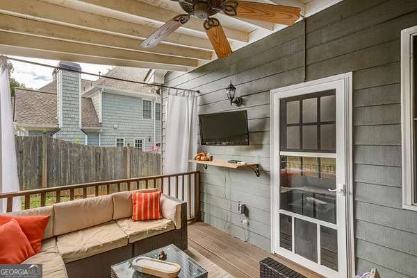 Building Photo - 141 Spruell Springs Rd