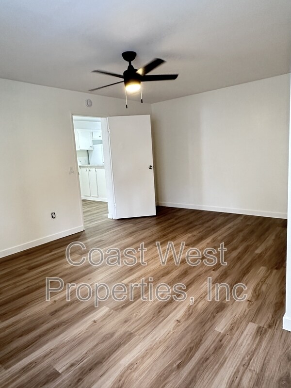 Building Photo - 3539 Roosevelt St