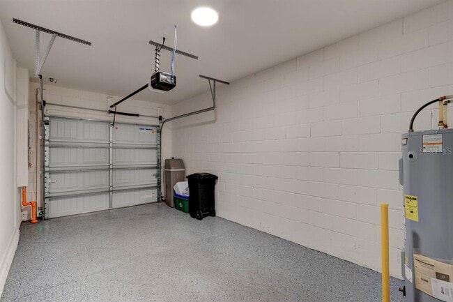 Building Photo - 263 Cape Honeysuckle Pl