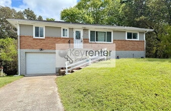 Building Photo - 7813 Holiday Hills Cir