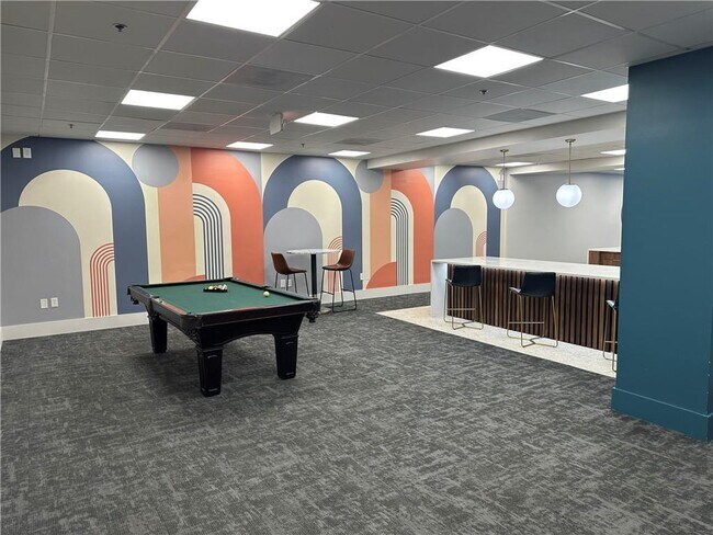 Building Photo - 620 Peachtree St NE