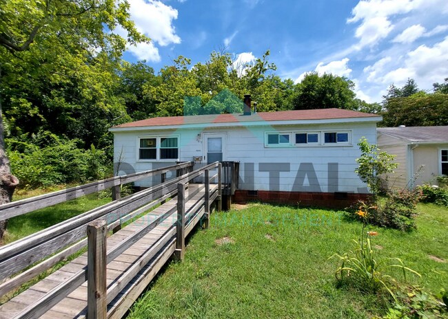 Primary Photo - 2017 Todd St