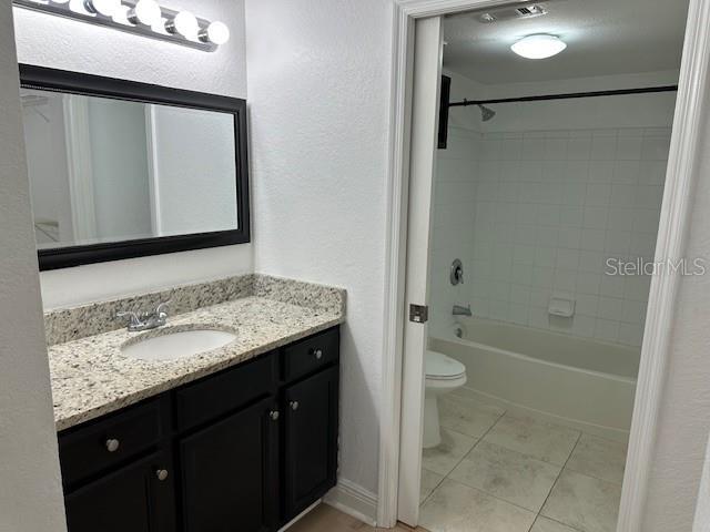 Building Photo - 13838 Fairway Island Dr