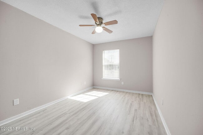 Building Photo - 788 Spearing St