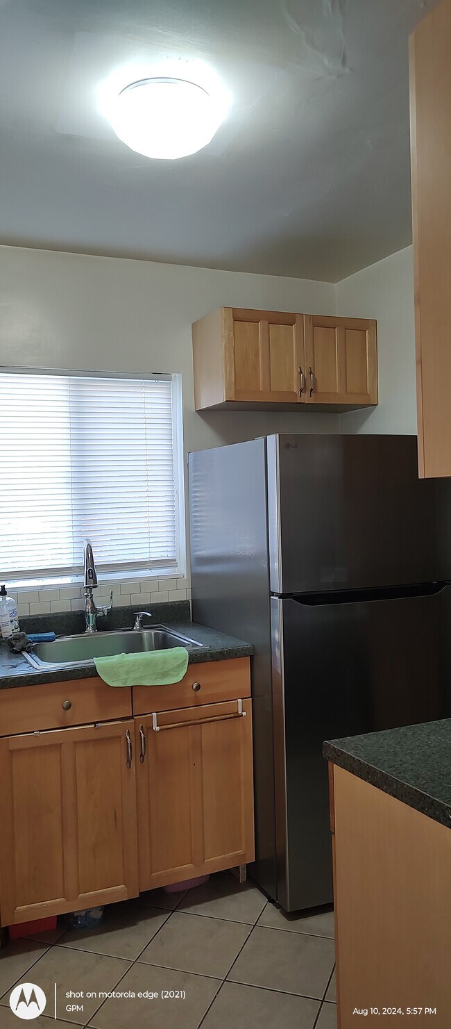 Building Photo - 4219 Madison Ave