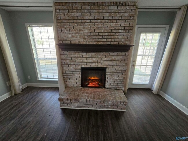 Building Photo - 159 Mallard Dr