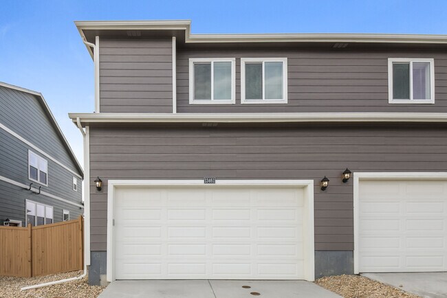 Building Photo - 13530 Oneida Ln