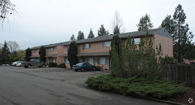 Building Photo - 459-503 NE Hewitt Ave