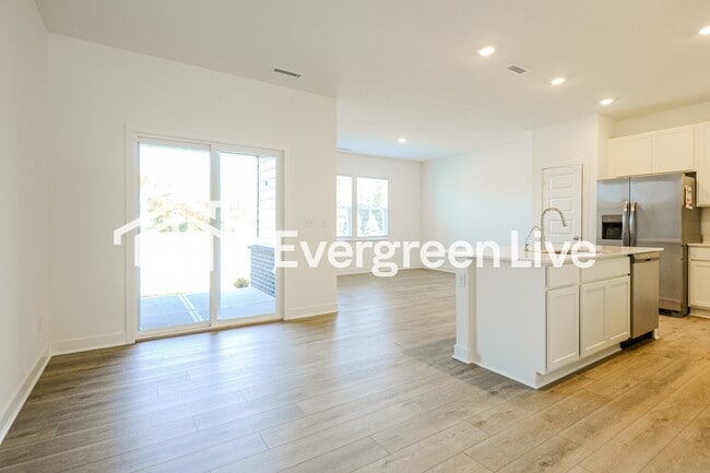 Building Photo - 8975 Willis Wy