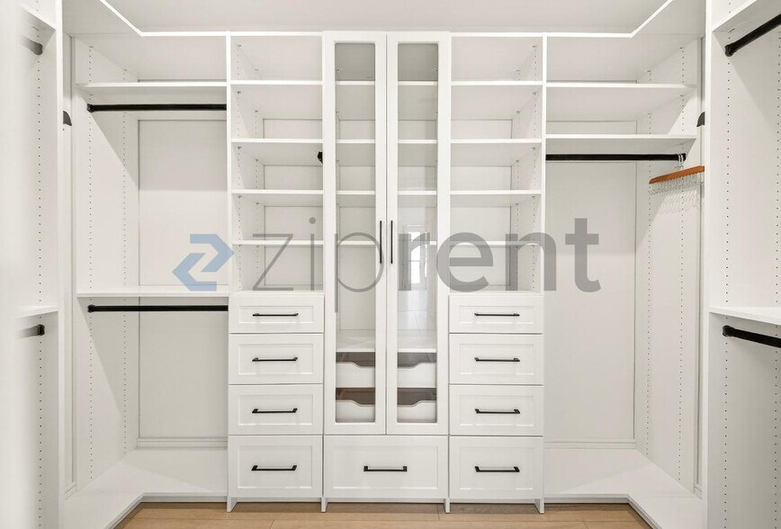 Building Photo - 123 Spotted Quail