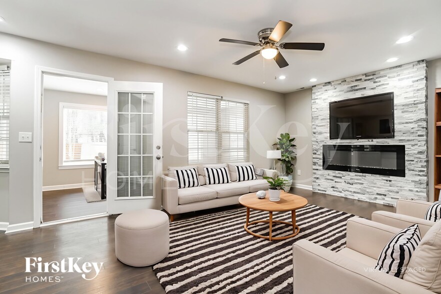 Building Photo - 9914 Wild Dogwood Ct