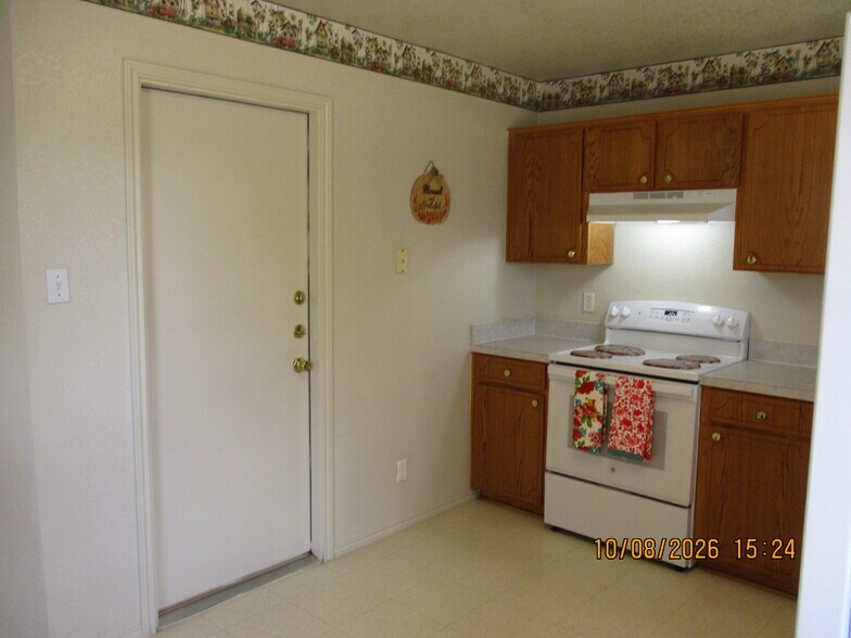 Building Photo - 179 Armadillo Ln