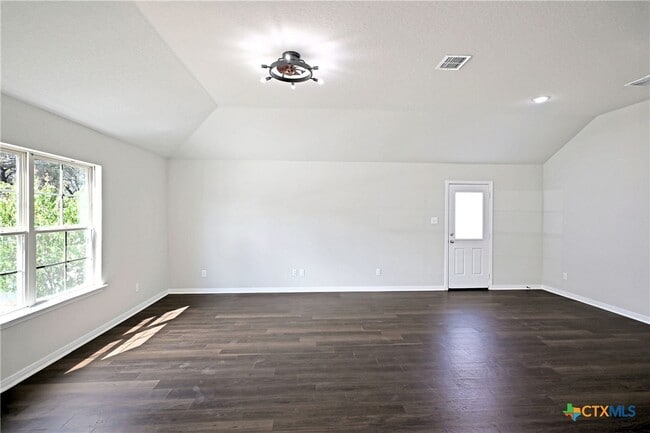 Building Photo - 2973 Greenbriar Rd