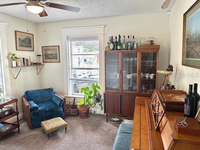 Building Photo - 412 E Floribraska Ave