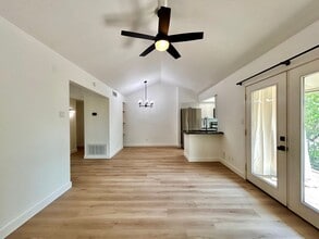 Building Photo - 3018 S 1st St