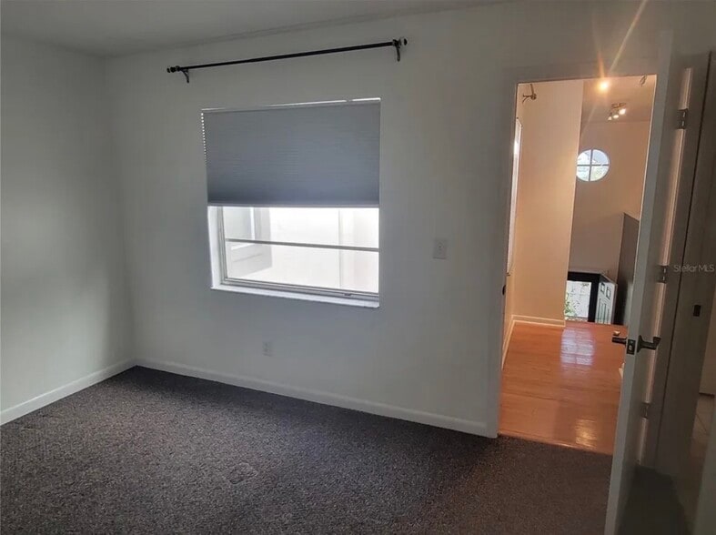 Building Photo - 476 Santa Cruz Plz NE