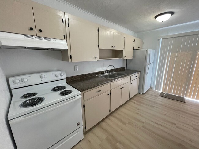 Building Photo - 1314-1316 Williams [PRM: Marlene] (2)
