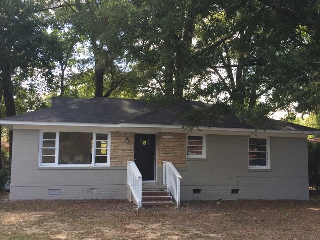 Primary Photo - **ON HOLD**Near Ft. Benning. Columbus, GA ...