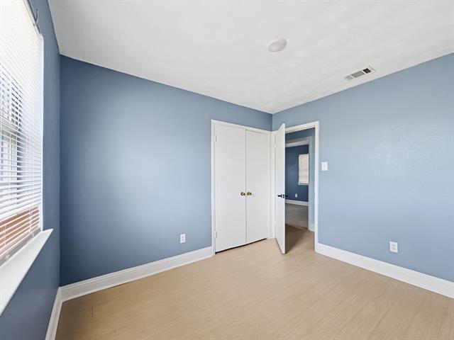 Building Photo - 617 Rosewood Hills Dr