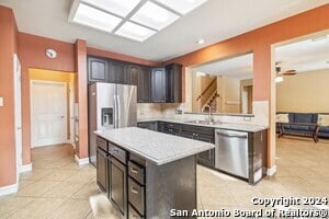 Building Photo - 26311 Stefnianne St