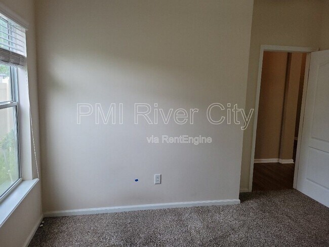 Building Photo - 14283 Big Spring St